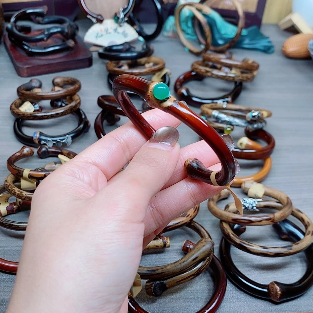 吊坠桃核鸡血红阳15/17.5手围