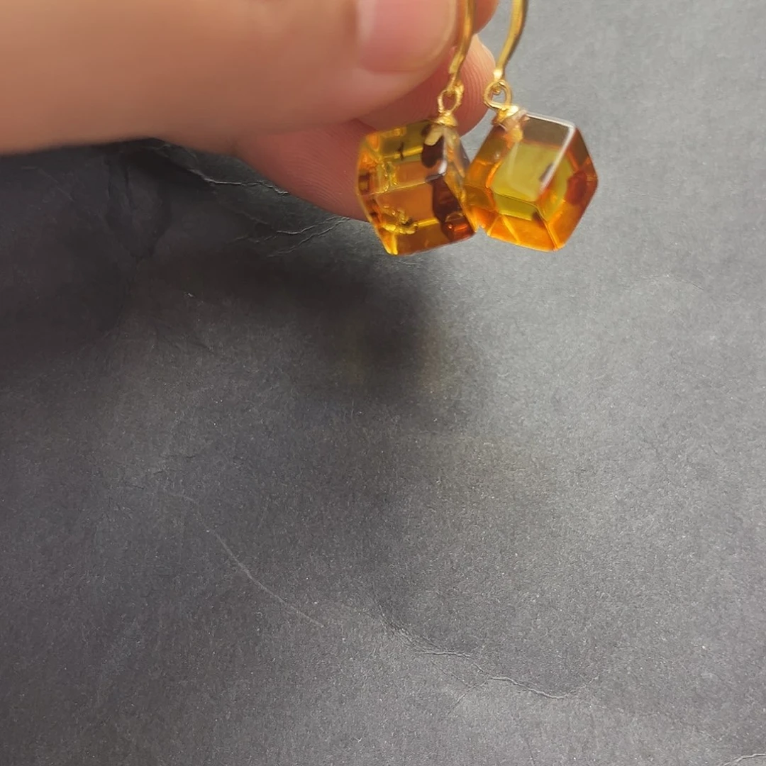 未镶嵌琥珀裸石琥珀耳坠