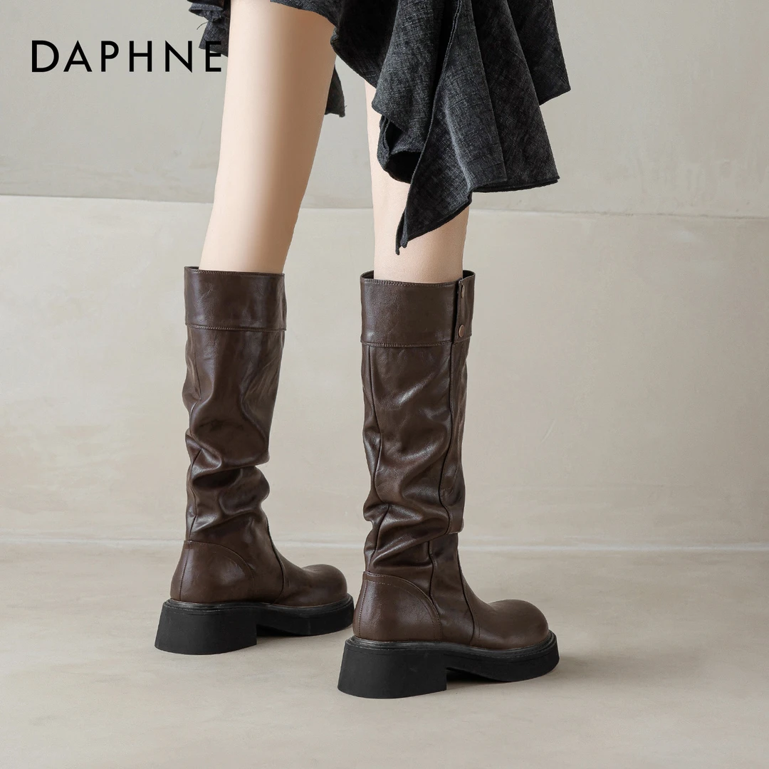 达芙妮百搭长筒靴女2025新款冬季加绒加厚美拉德堆堆靴骑士靴穿搭