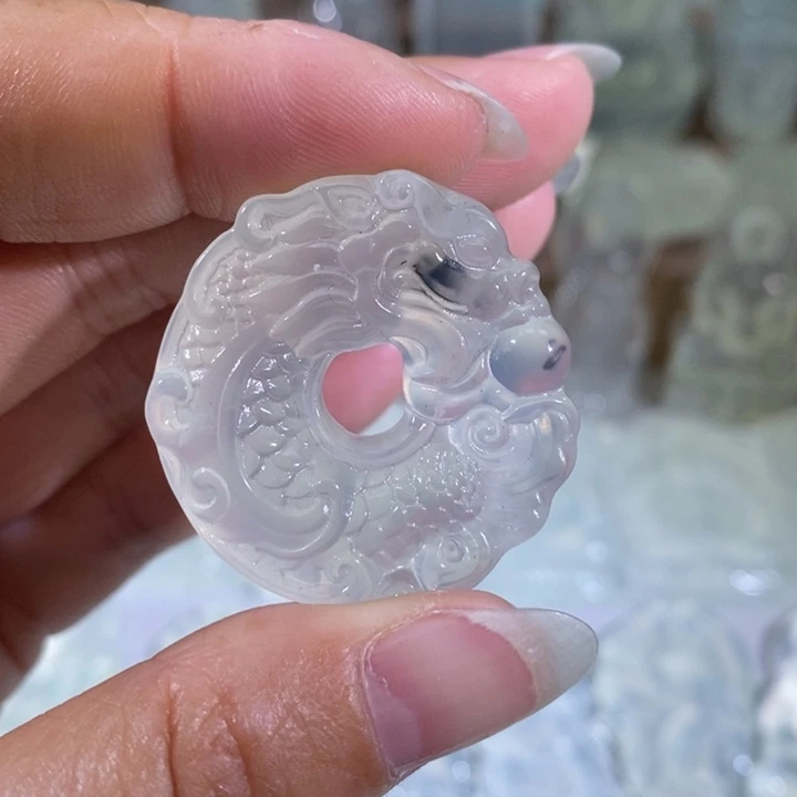 岫玉未镶嵌吊坠吊坠