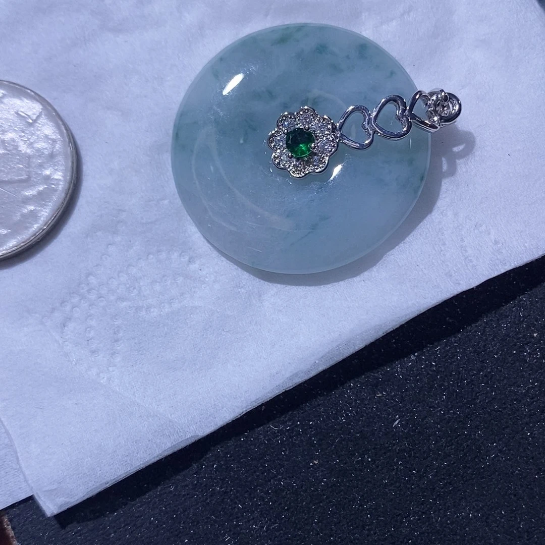 翡翠吊坠(不含链)未镶嵌