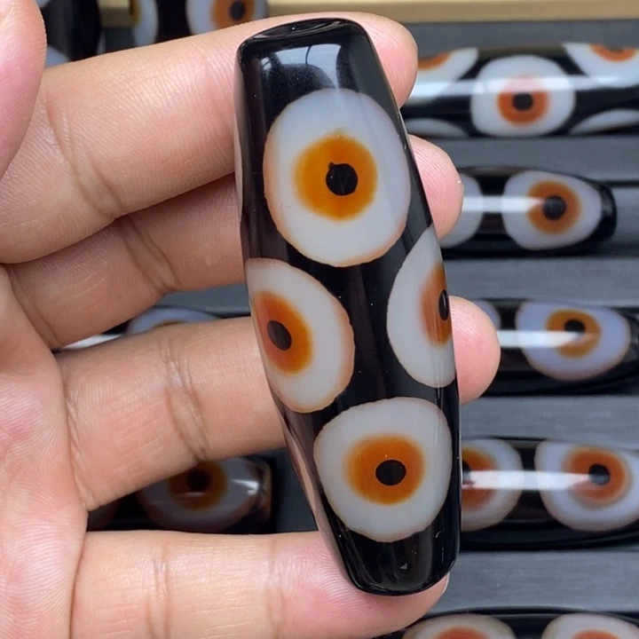 玛瑙/玉髓桶珠未镶嵌天*九眼一个m