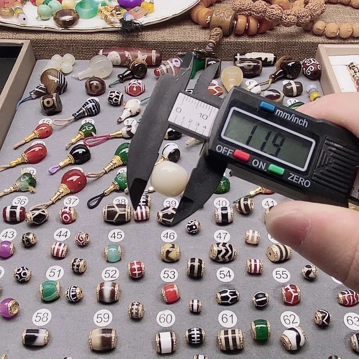 未镶嵌隔珠玛瑙/玉髓