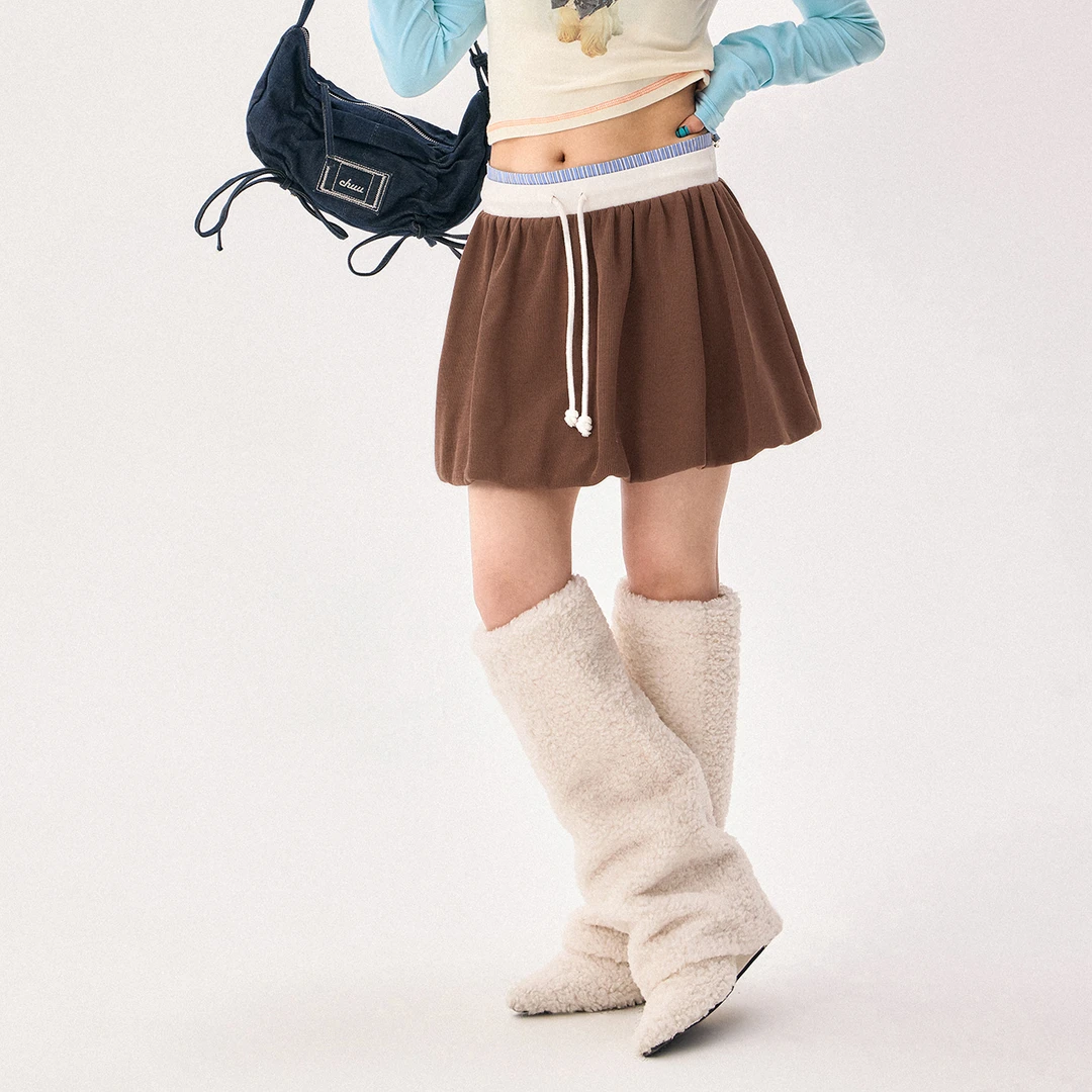 CHUU秋季女装撞色拼接设计辣妹松紧抽绳花苞裙甜美短半身裙