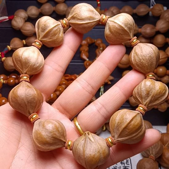 橄榄核手串/手链橄榄核手串铁核四花2.4*2.5左右