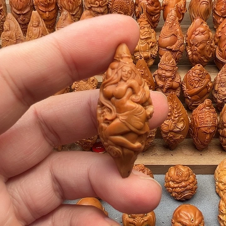 吊坠橄榄核19尺寸的