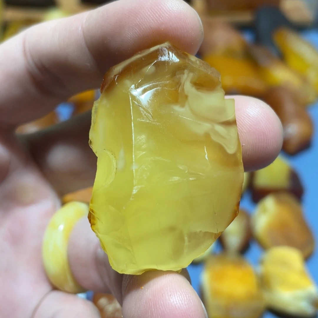 定制蜜蜡未镶嵌牌子蛋面随形，吊坠手牌