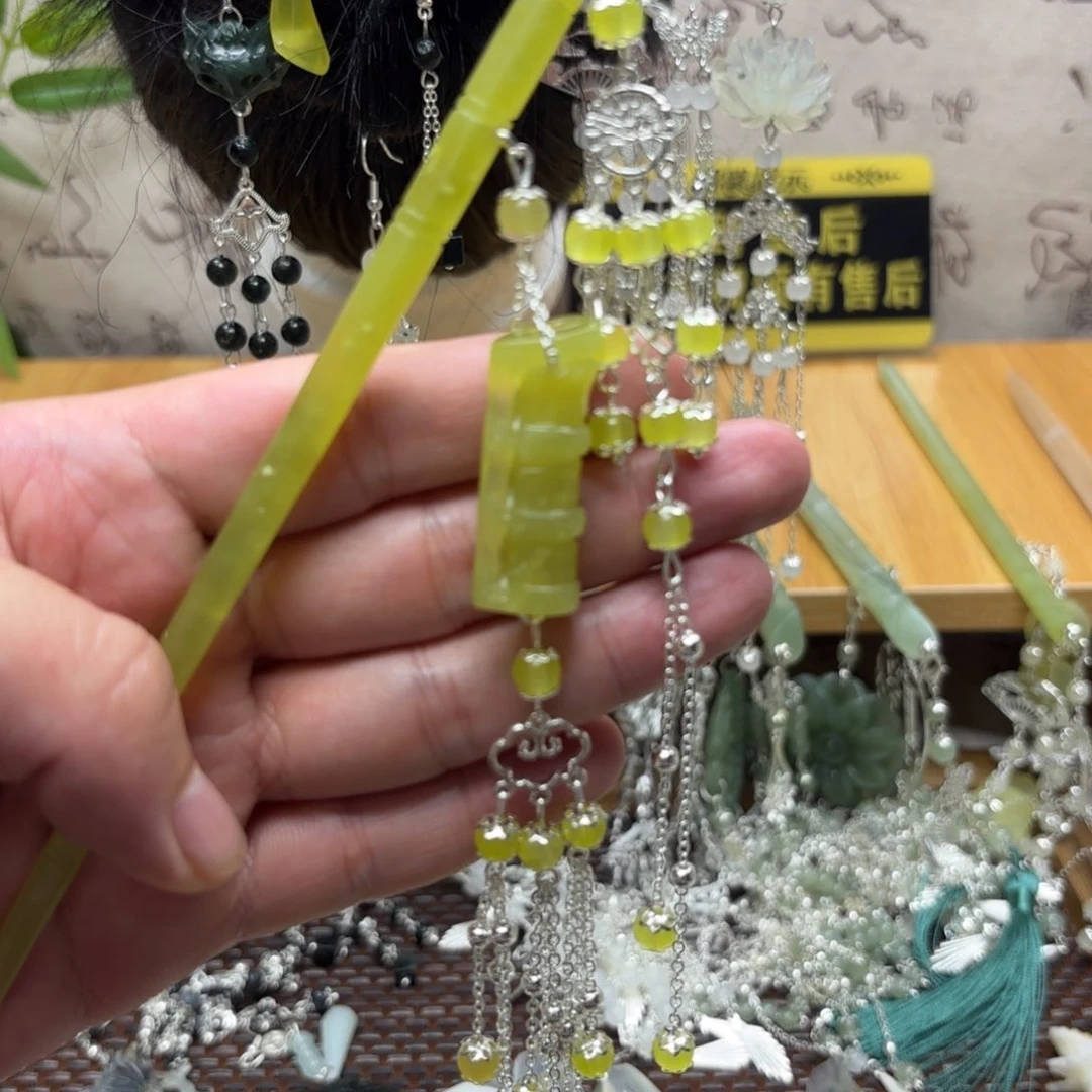 蛇纹石玉合金发饰