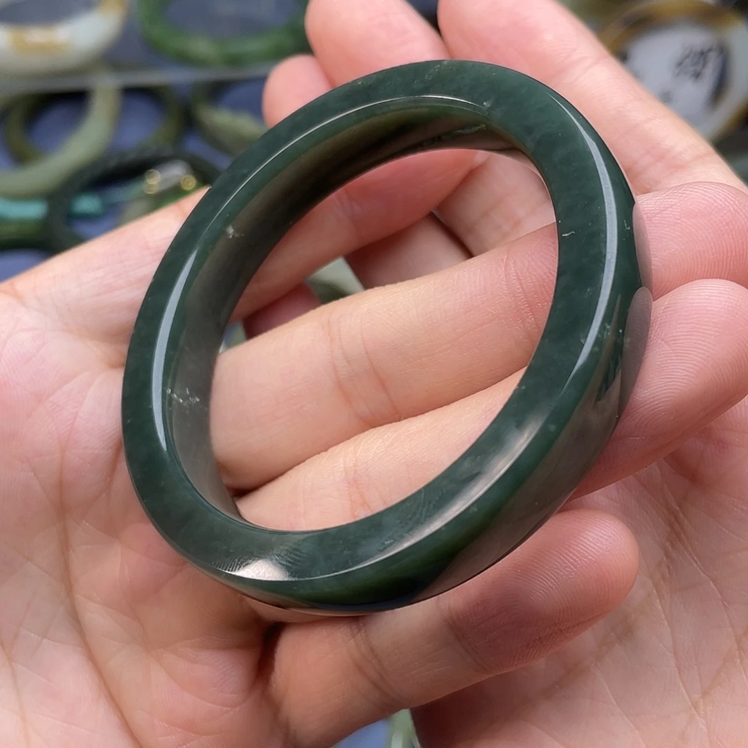 未镶嵌手镯和田玉（青玉）55mm特价款