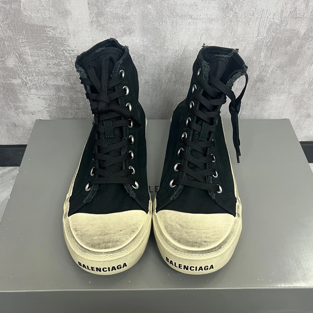 (pm)Balenciaga 巴黎世家硫化鞋高帮黑色 全新 42码