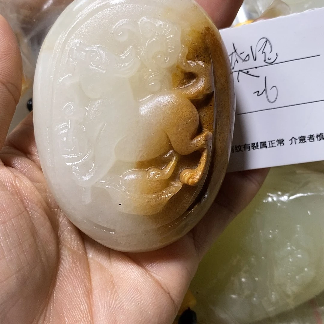 石材感****你古青石手把件