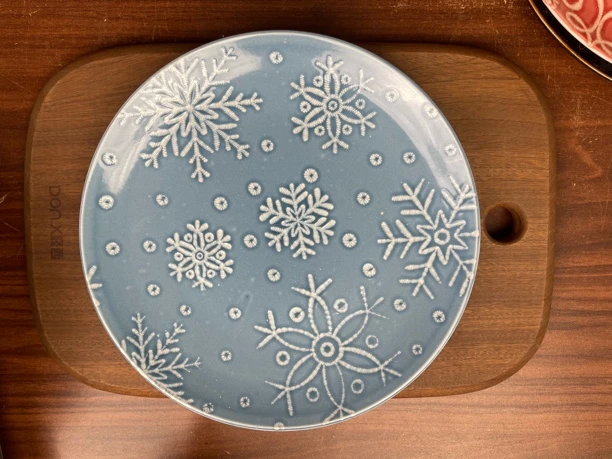 423雪花浮雕家用简约菜盘