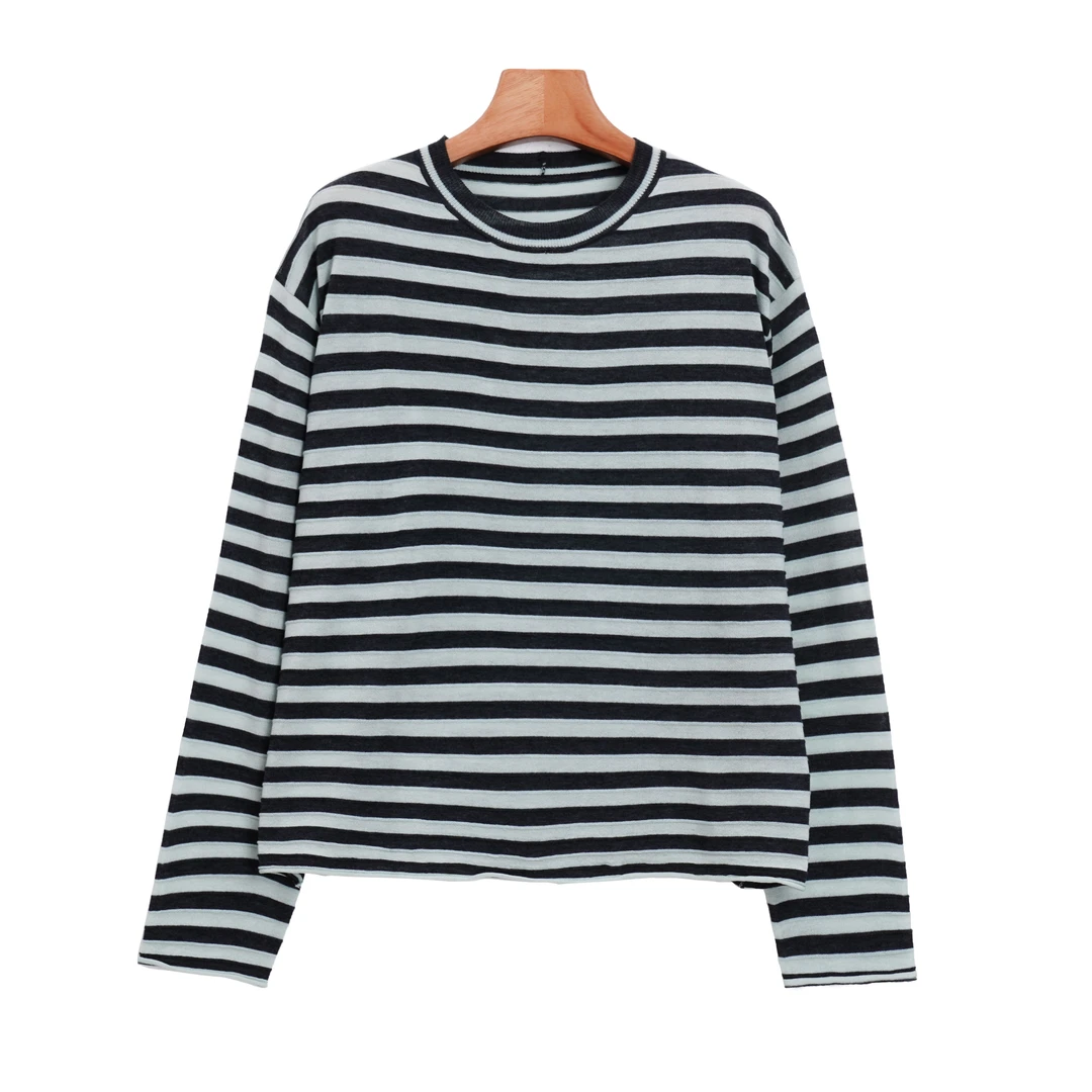 2025春季新款立体条纹提花打底衫 530439