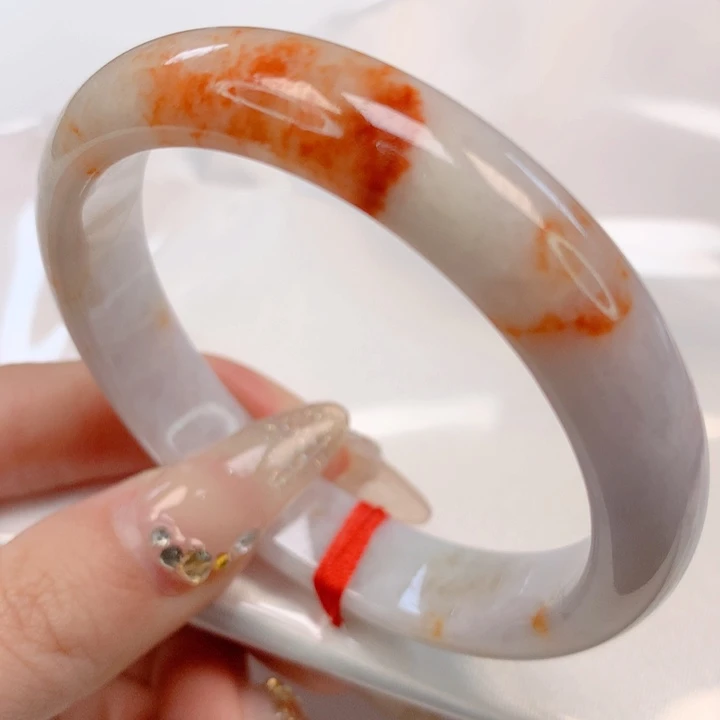 【闪购商品】翡翠手镯未镶嵌55+圈