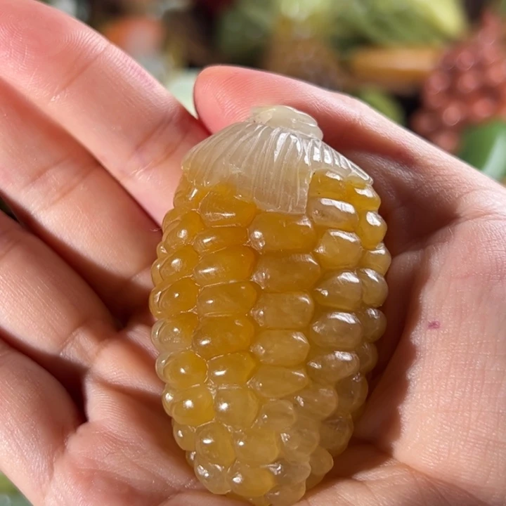 無***有未镶嵌蛇纹石玉珠宝奇石