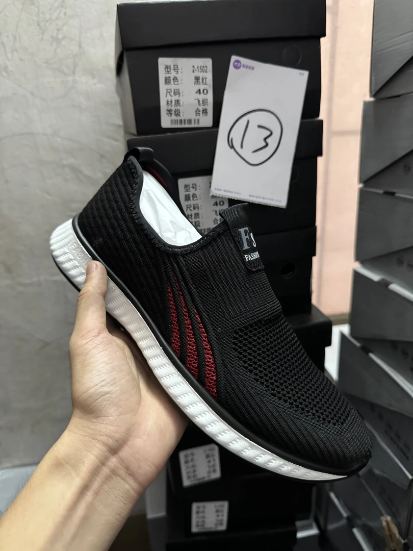 13款网面飞织鞋（定制）换季 亏本清仓 码数不多 能拍就有货