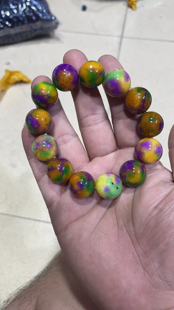 B  96 卡18 梦幻彩舒手串