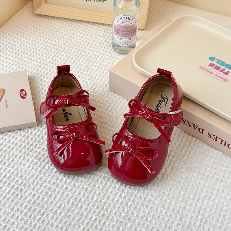 女童公主鞋宝宝蝴蝶结演出鞋2025春秋新款儿童鞋子女孩洋气小皮鞋