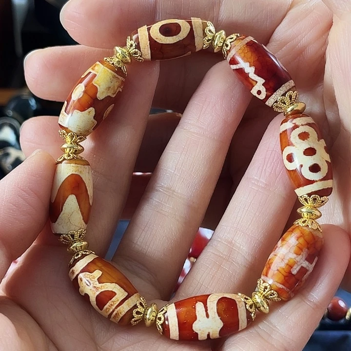 玛瑙/玉髓颈饰未镶嵌合金