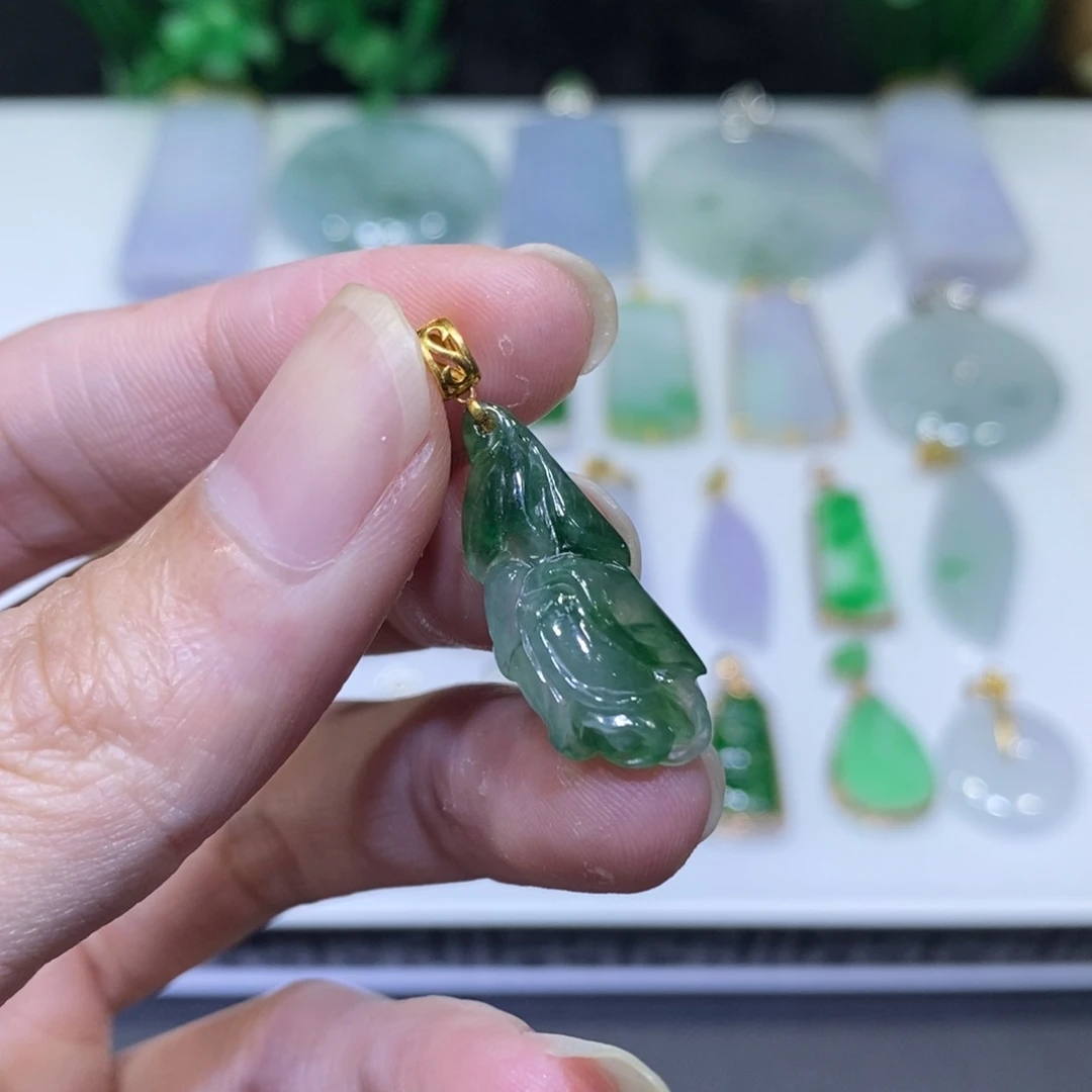 翡翠18K金镶嵌吊坠(不含链)