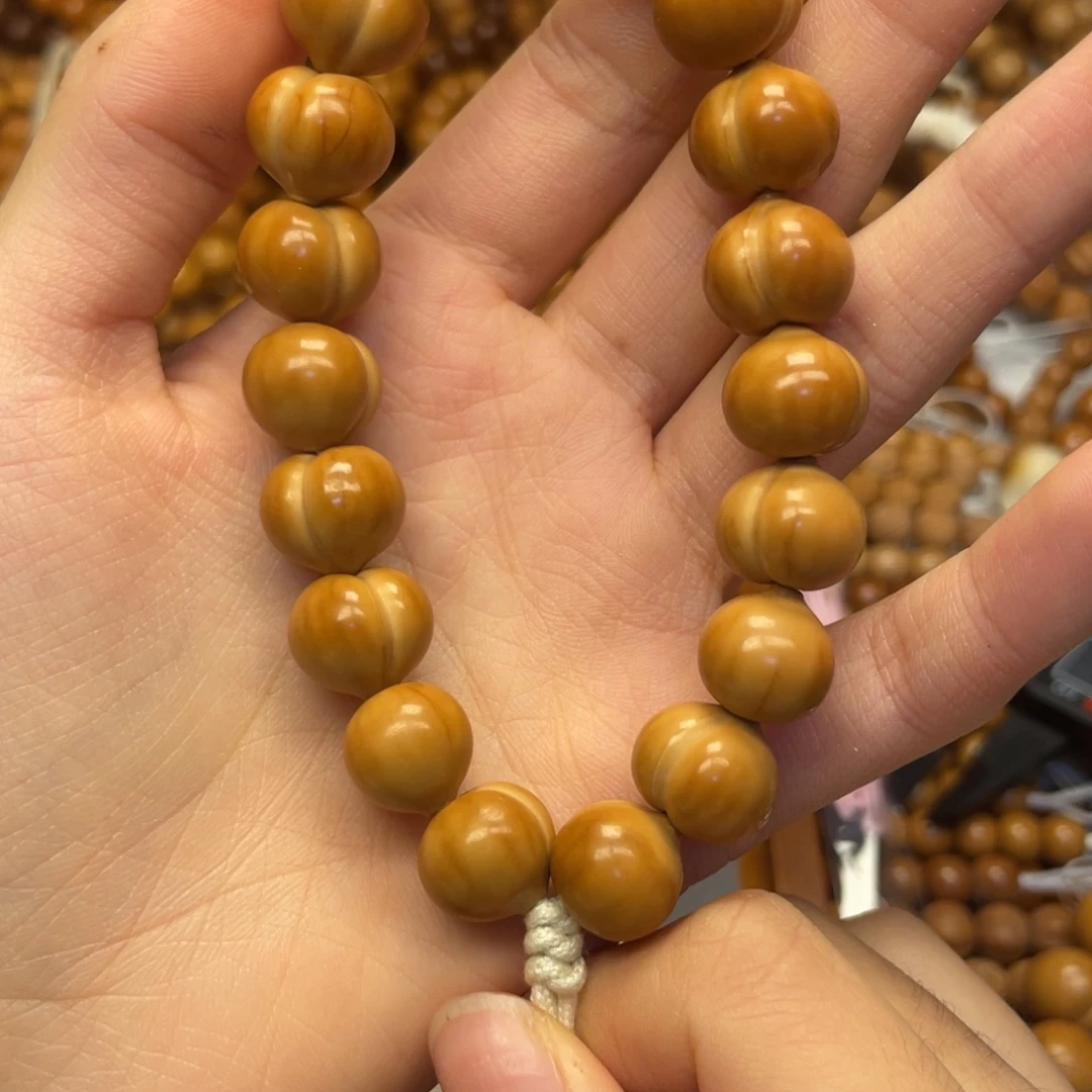 小***）二等屁桃猴头核桃