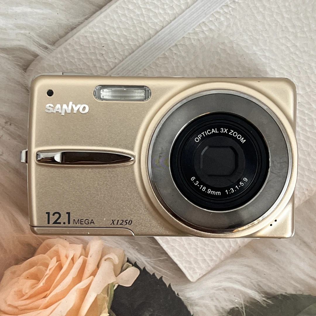 9新  三洋x1250香槟色微瑕默认下单no退换