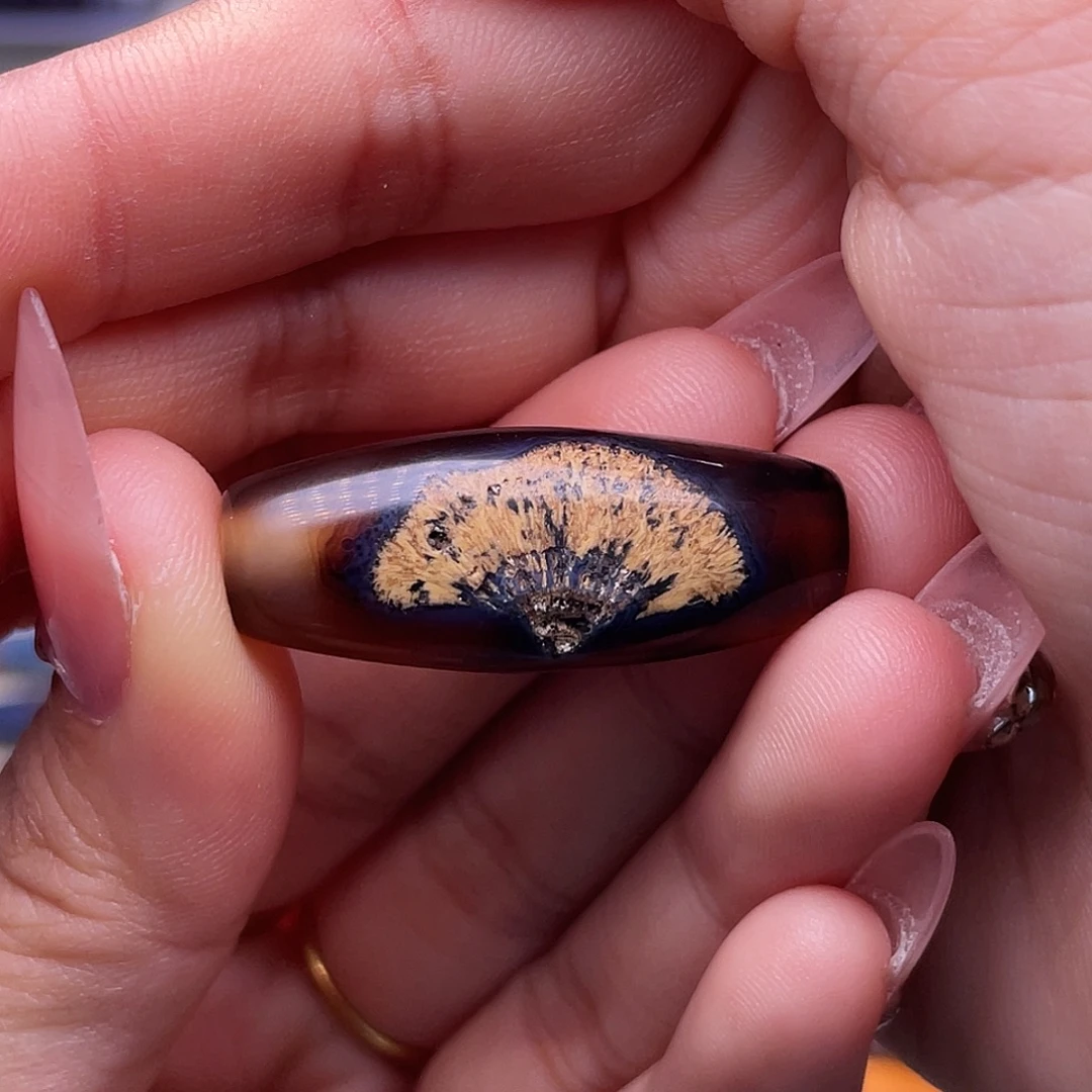 取***己玛瑙/玉髓未镶嵌颈饰