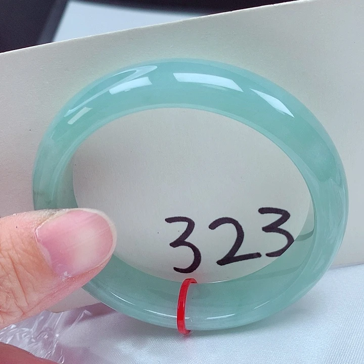 翡翠未镶嵌手镯翡翠