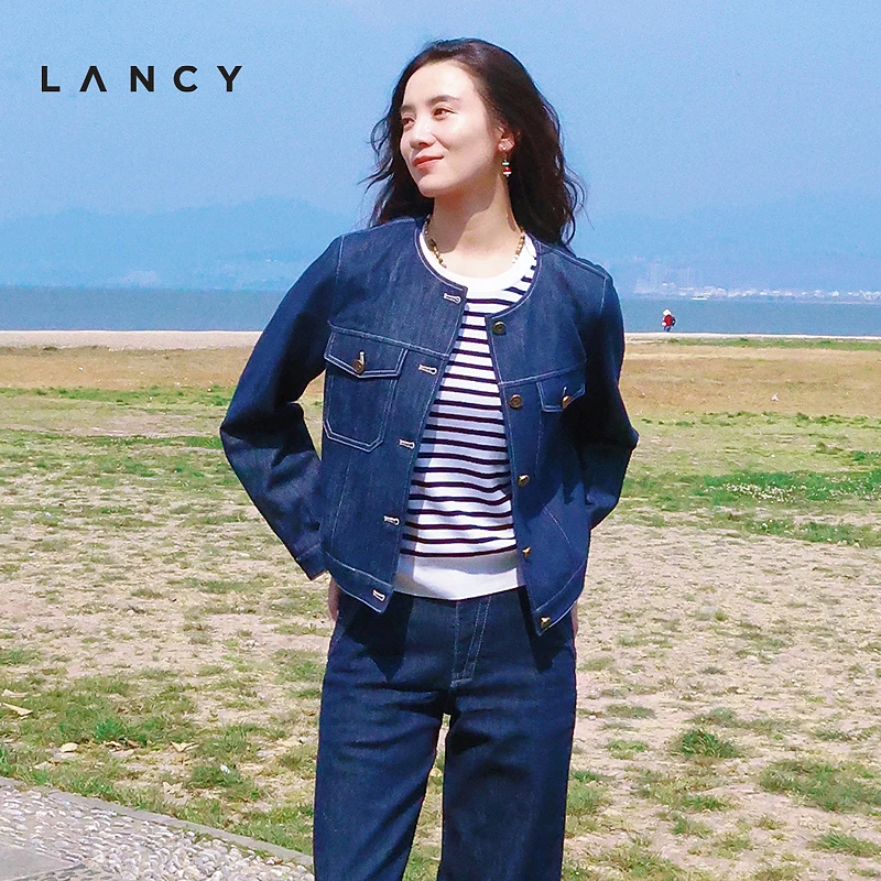 LANCY/朗姿2025春新款时尚圆领复古牛仔夹克短款原色高级感外套女