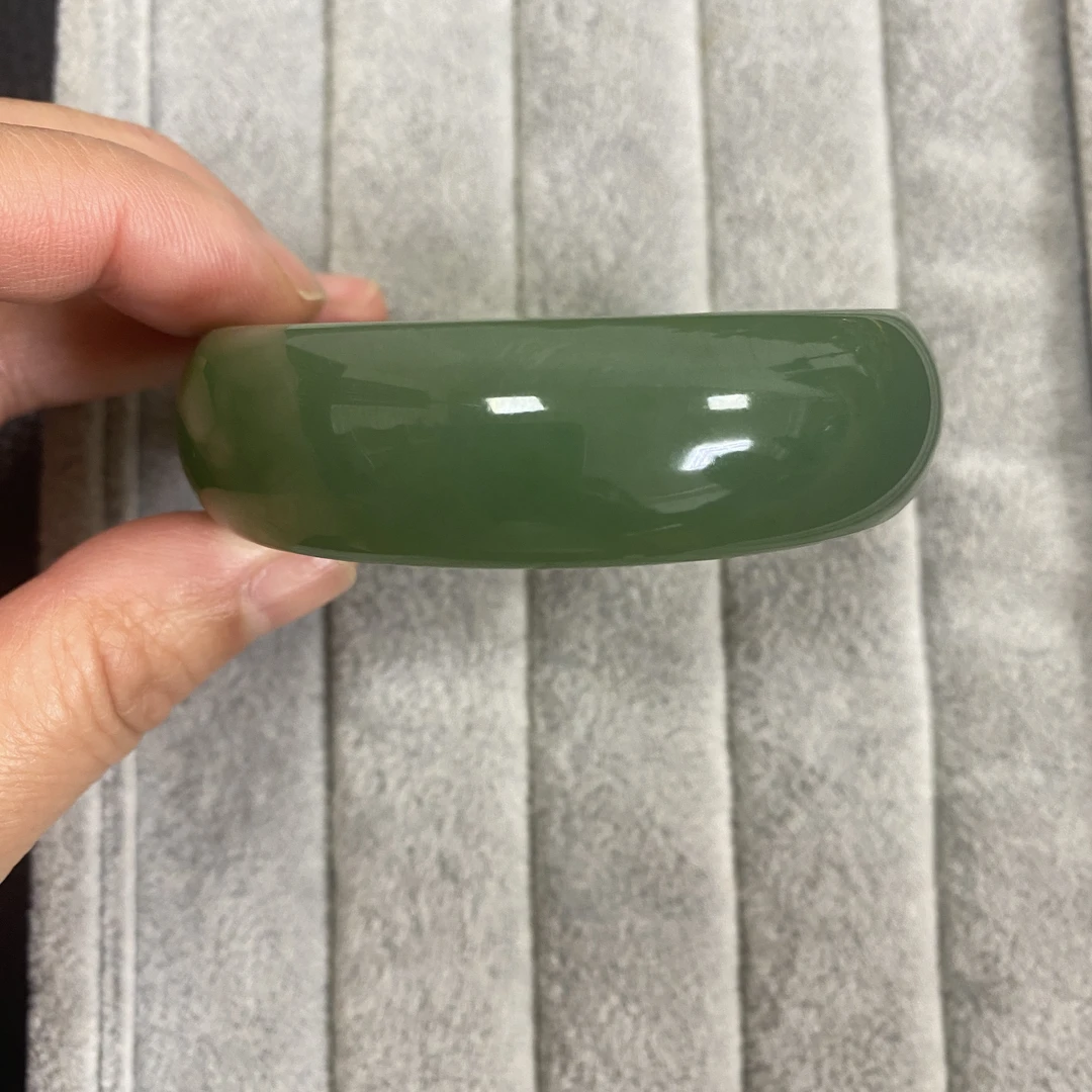 碧玉手镯和田碧玉宽版轮胎手镯3.8万起