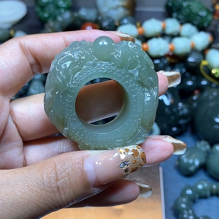 和田玉挂件未镶嵌商*起