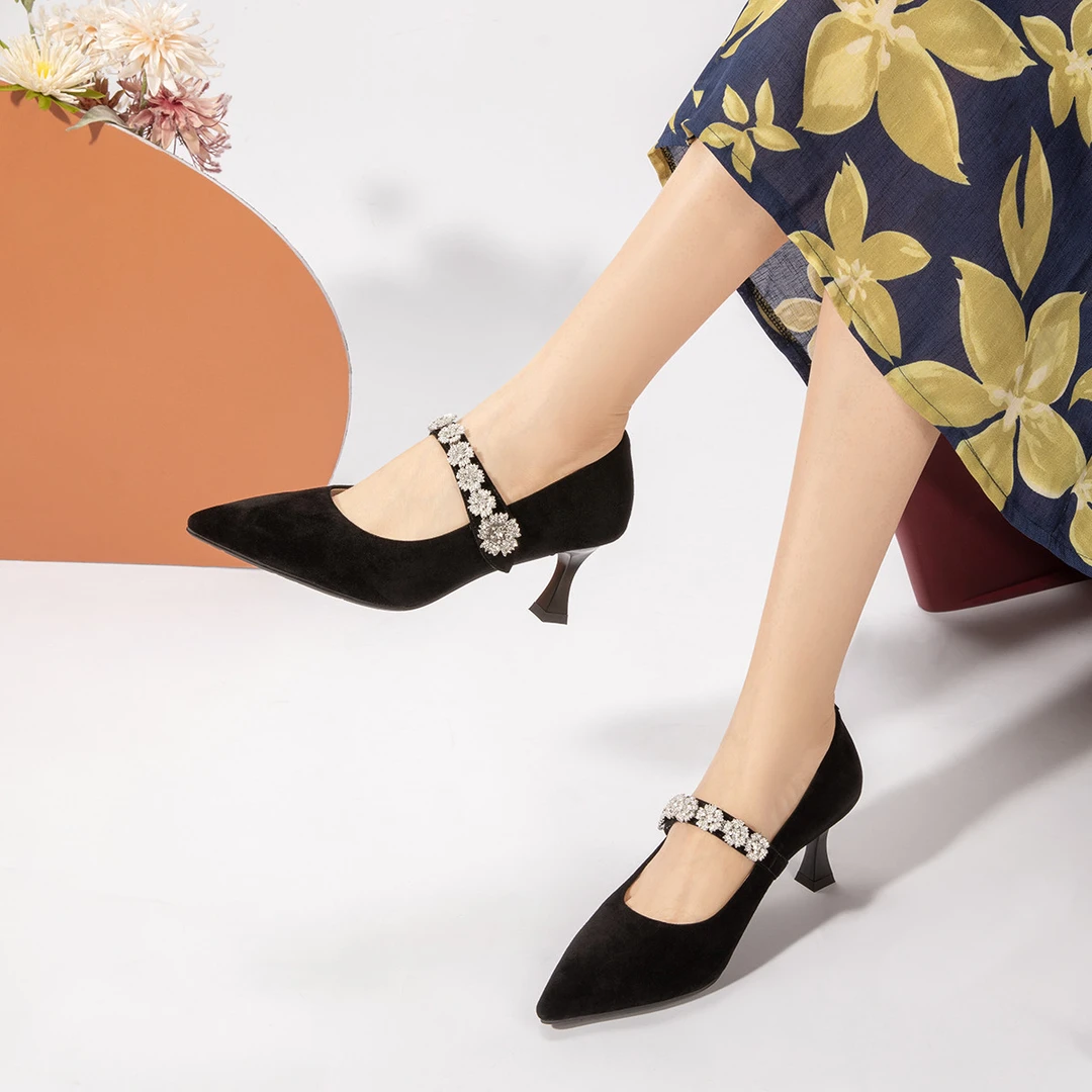 沙驰 羊皮小槛锁玫瑰时装鞋闪亮水钻尖头宴会鞋气质单鞋