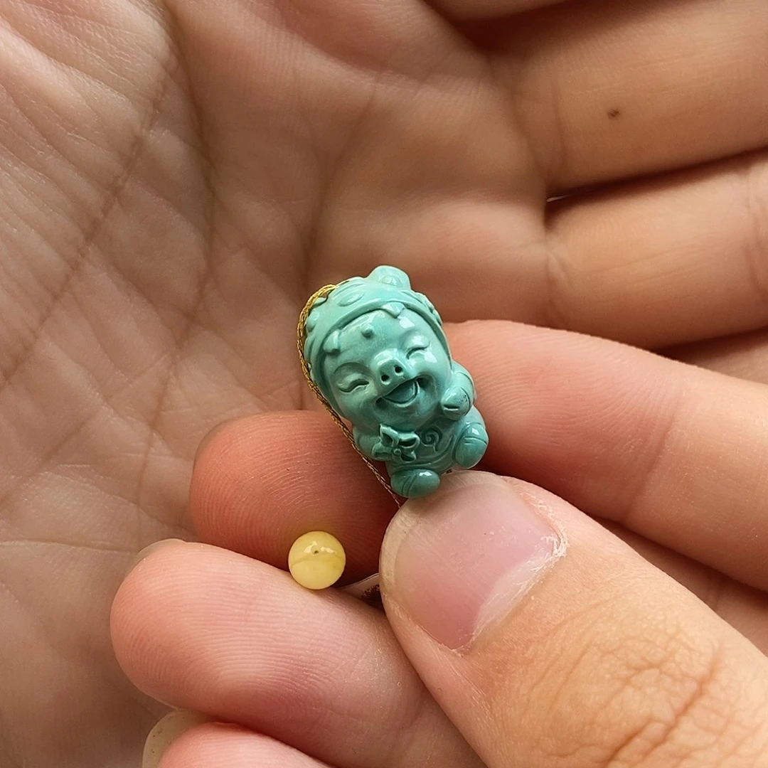 未镶嵌蜜蜡珠宝奇石