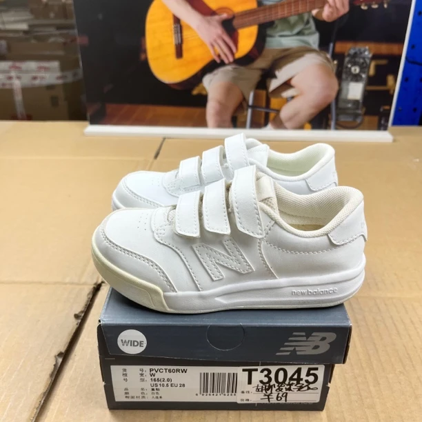 T3045 NEW BALANCE PVCT60RW 28码165儿童运动鞋微瑕疵 无售后