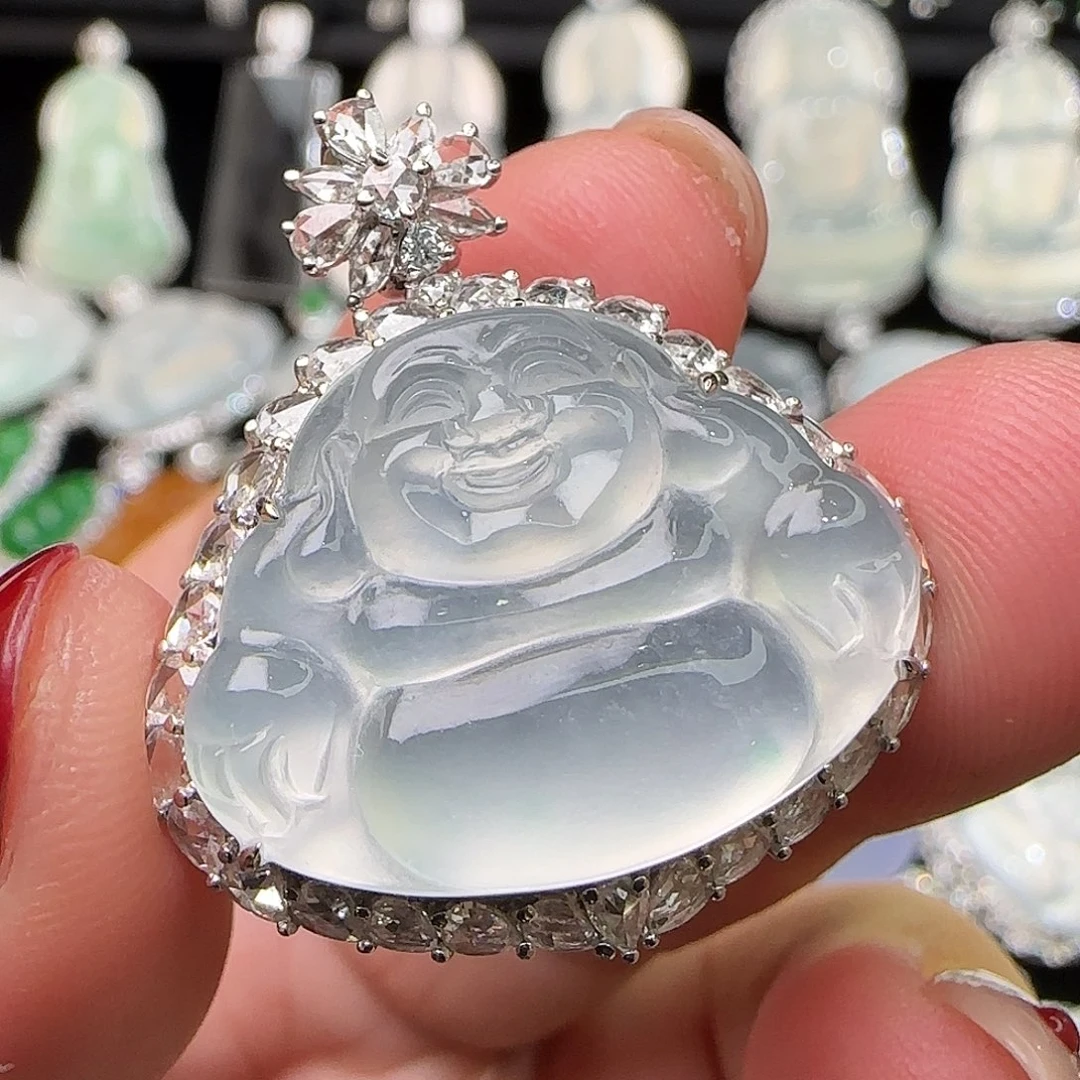 翡翠18K金镶嵌颈饰天然翡翠