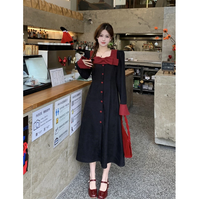 YH-67105大码赫本风显瘦黑色蝴蝶结撞色叠穿甜美方领连衣裙