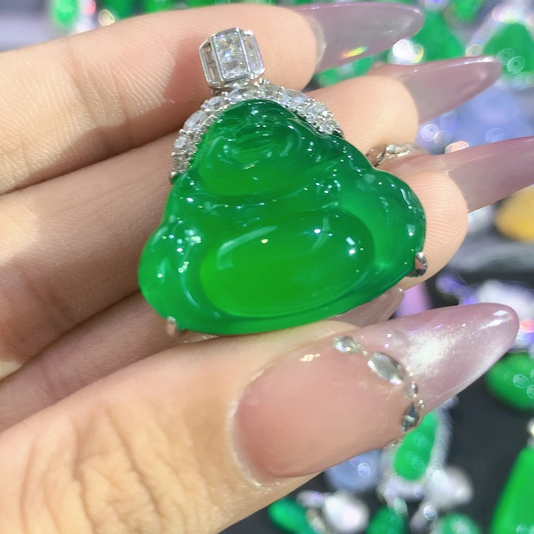 晨****玛瑙/玉髓银S925镶嵌颈饰