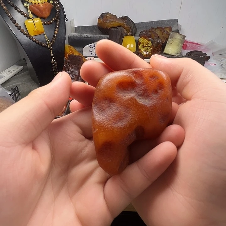 未镶嵌定制琥珀纯天然蜜蜡吊坠