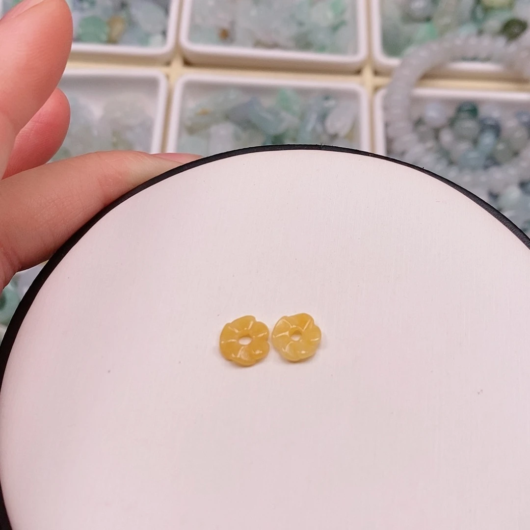 翡翠未镶嵌吊坠(不含链)初****