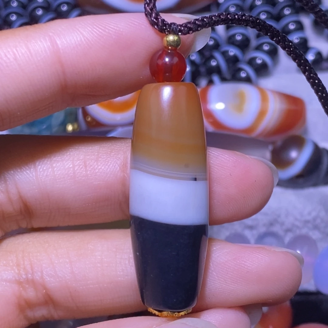 未镶嵌颈饰玛瑙/玉髓