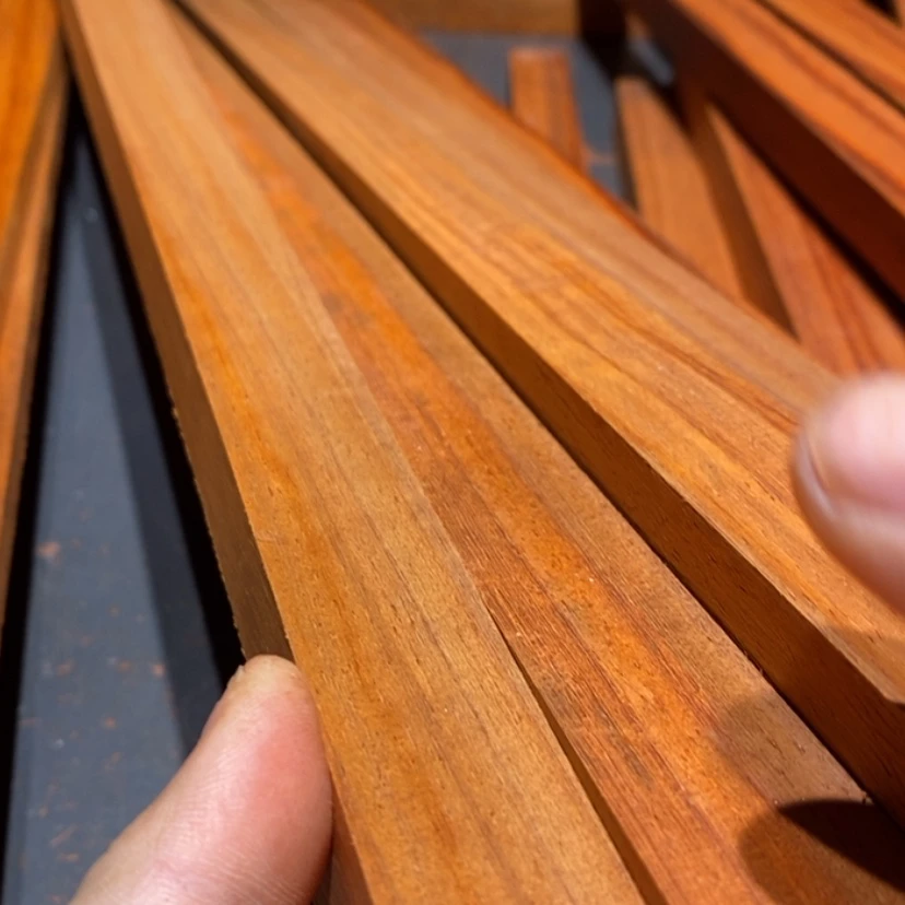 【闪购商品】非洲紫檀（红花梨）