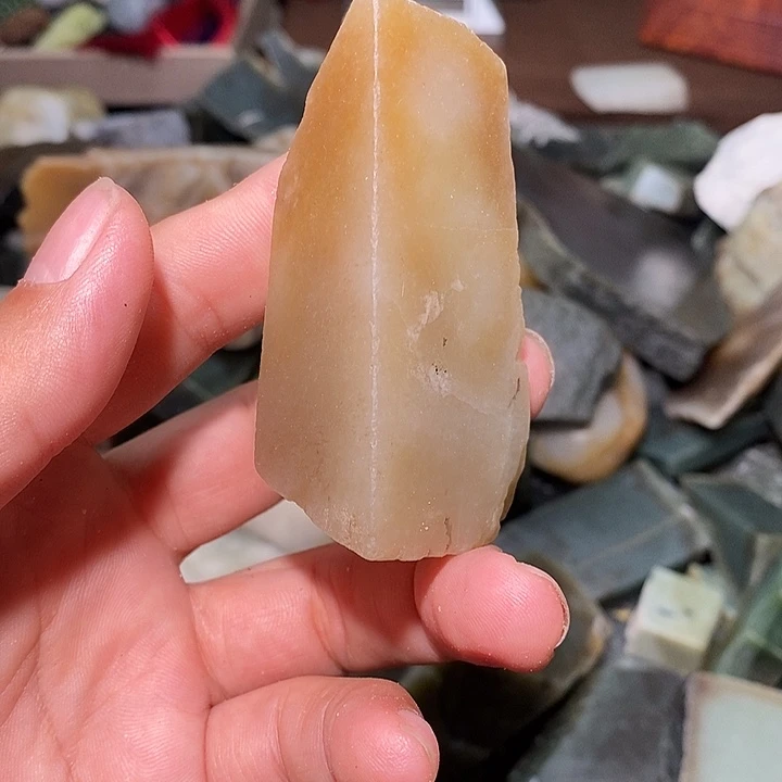 和田玉未镶嵌珠宝奇石