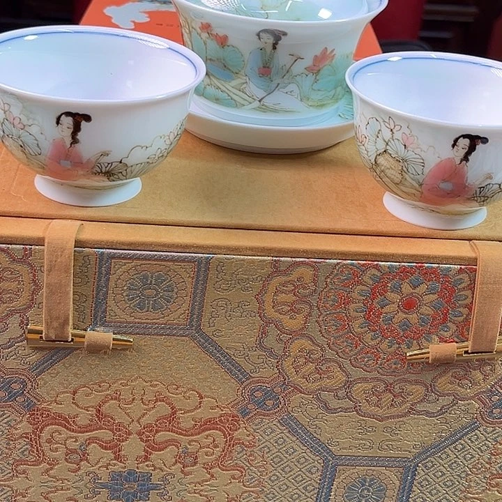 瓷片千年瓷都景德镇 艺术关注谢佳豪