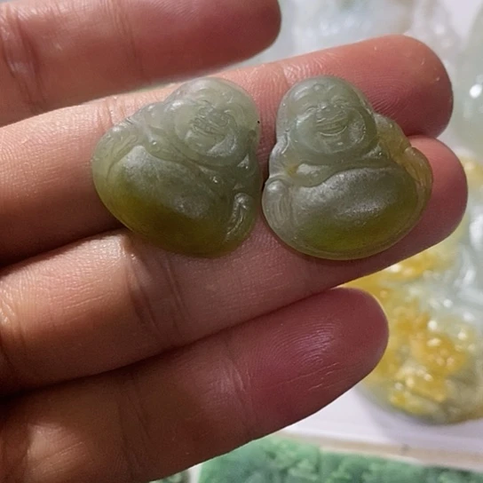 未镶嵌定制翡翠牌子