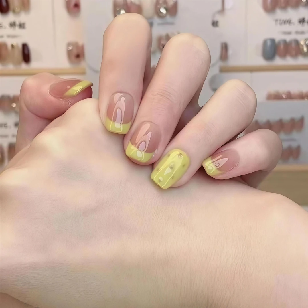 【青苹果】早秋法式腮红冰透美甲穿戴甲短款气质显白百搭网红指甲片