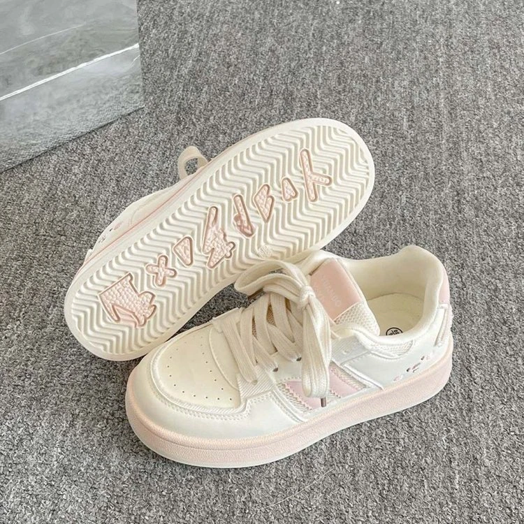 平底爆款复古休闲板鞋女款2025新款夏季不撞款百搭鞋子潮鞋学生