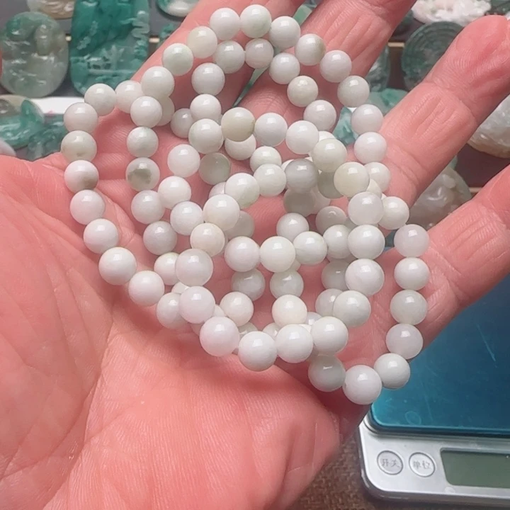 独山玉未镶嵌颈饰