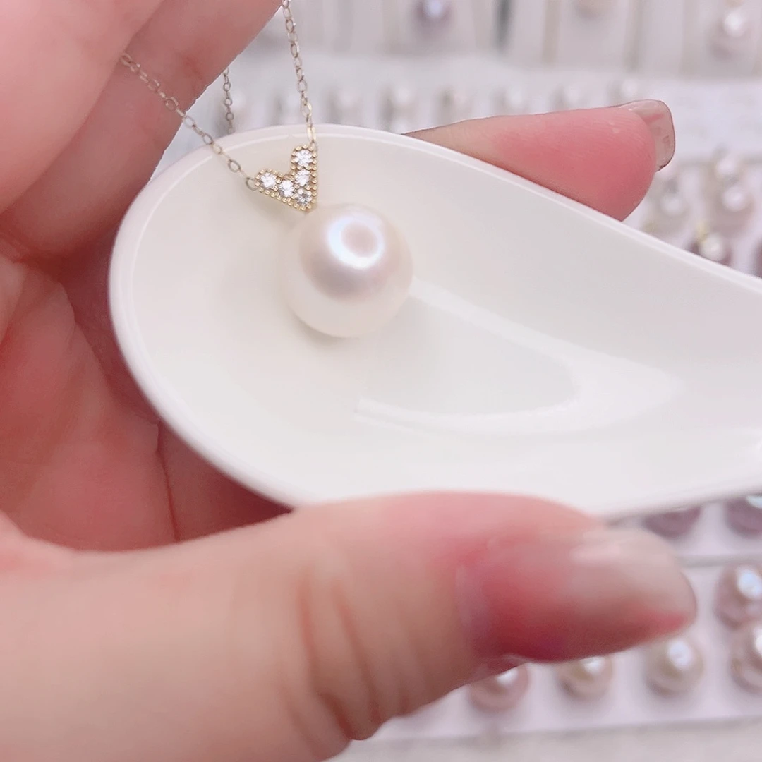 未镶嵌淡水珍珠颈饰