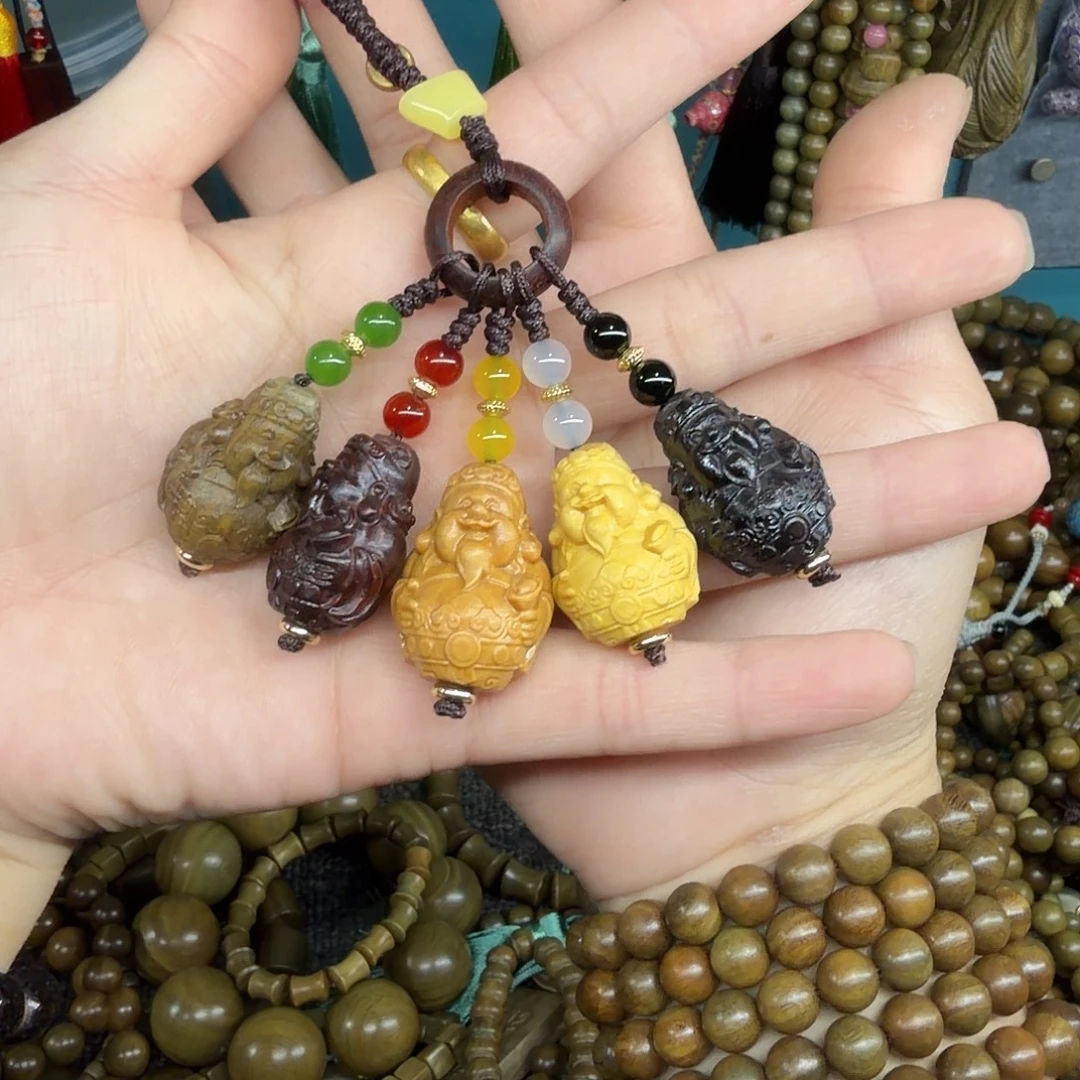 维腊木（绿檀）无事牌