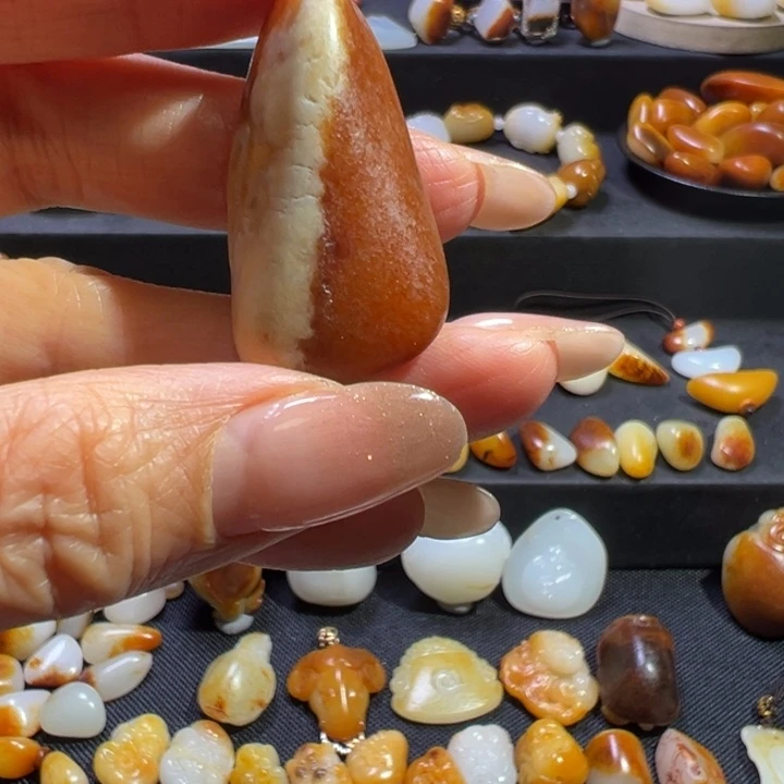 沉***8和田玉（子料）未镶嵌吊坠(不含链)